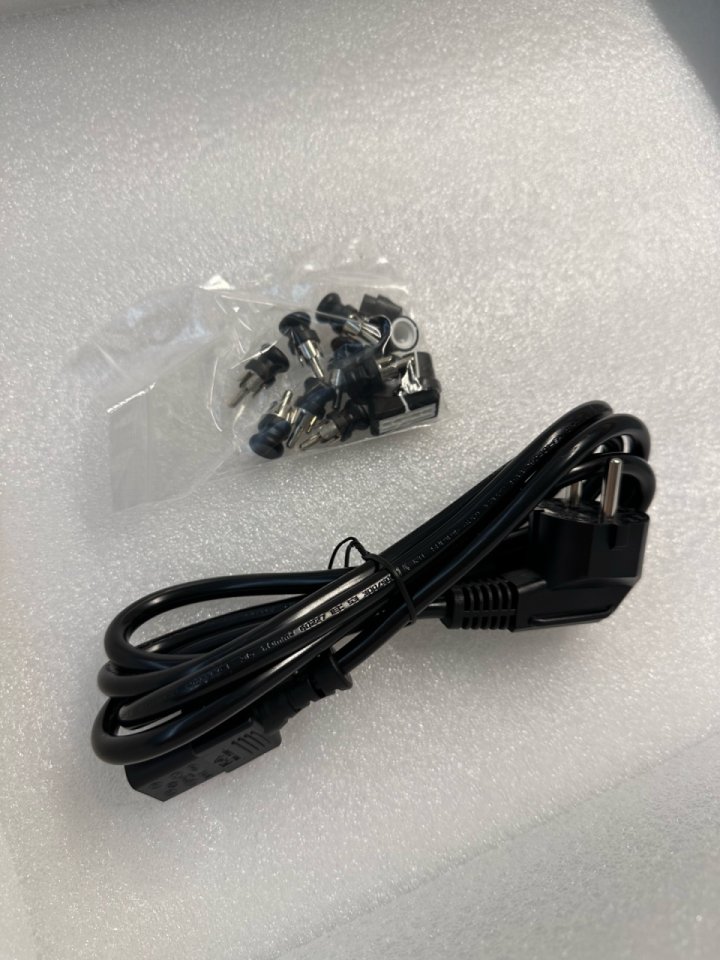 Xone 96 + embalaje original y repuestos