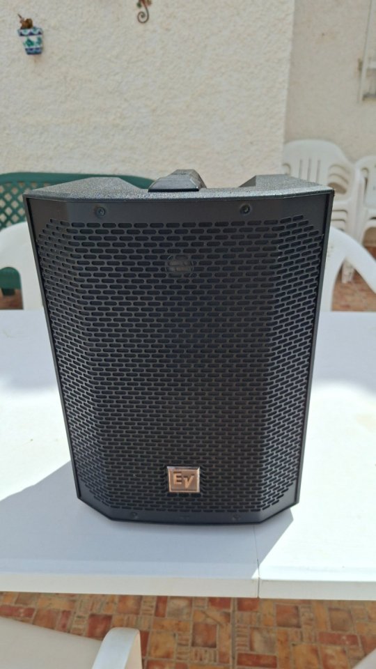 EV Everse 8 de segunda mano · Foto 1 de 7 · Murcia · 575 €