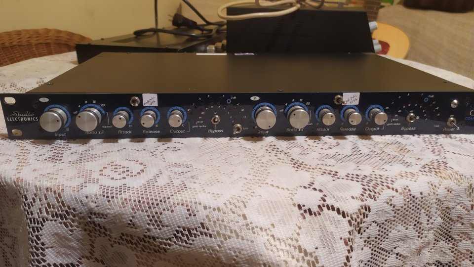 Studio Electronics C2S Compressor FET (1176 Type) de segunda mano · Foto 1 de 4 · Madrid · 1500 €