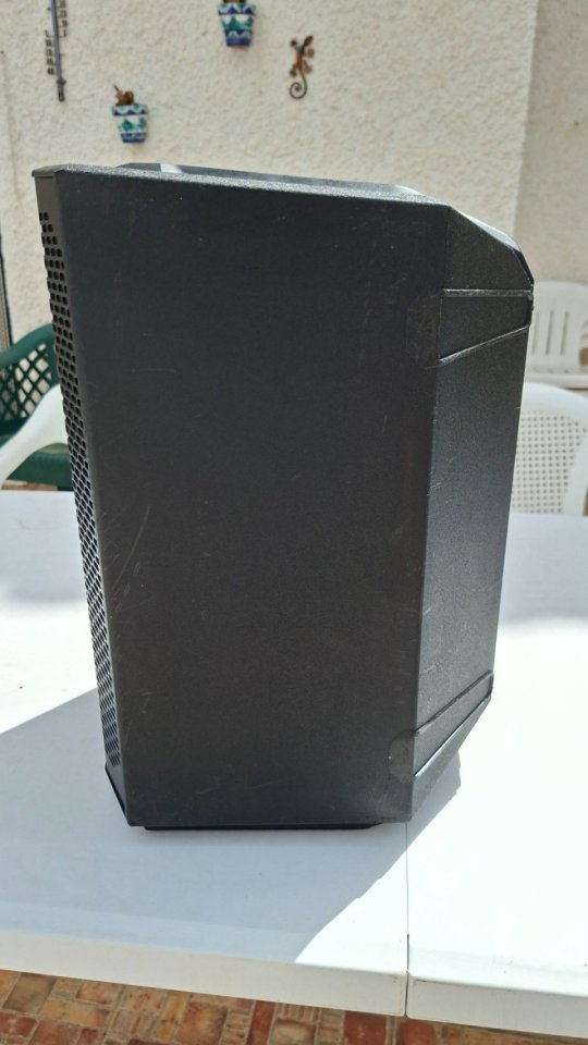 EV Everse 8 de segunda mano · Foto 3 de 7 · Murcia · 575 €