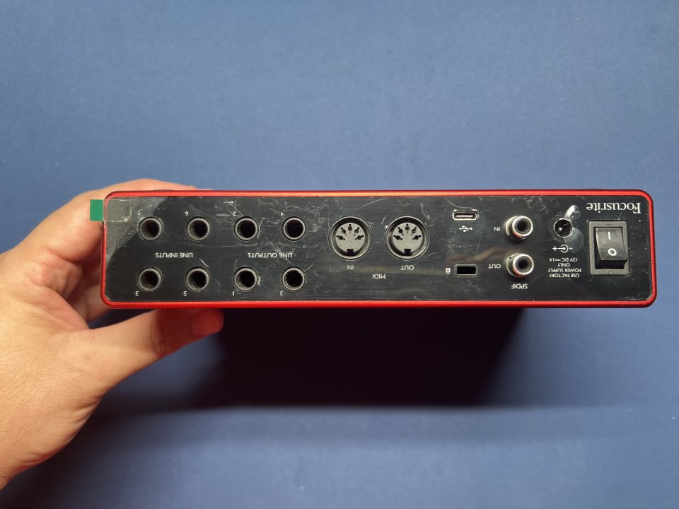 Focusrite Scarlett 8i6 3ª Gen de segunda mano · Foto 2 de 6 · Sevilla · 130 €