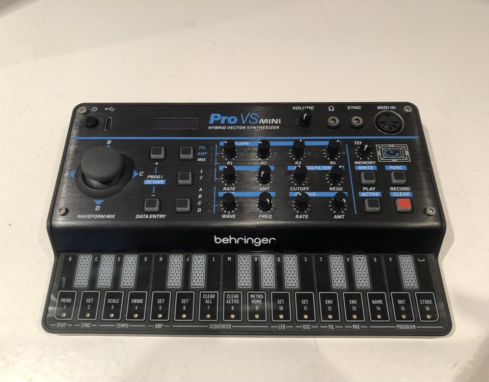 Behringer ProVS Mini (vendo o cambio)
