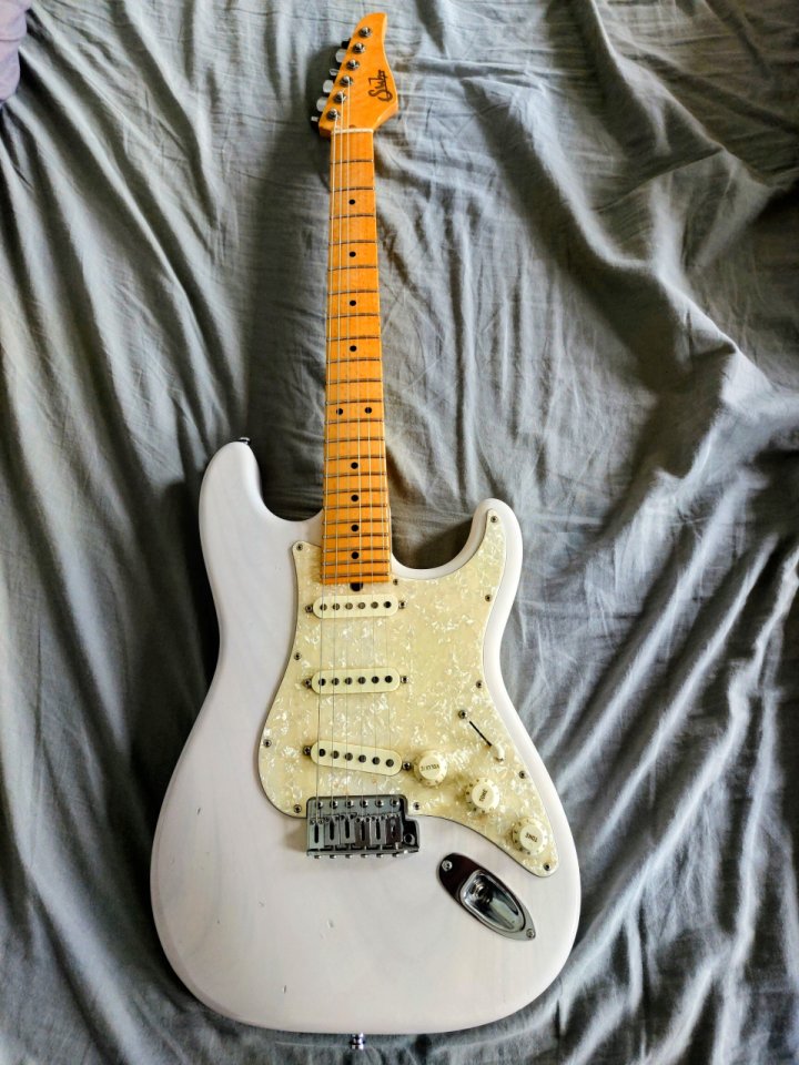 Suhr Custom,Modelo Classic SSS de segunda mano · Foto 7 de 10 · A Coruña · 2800 €