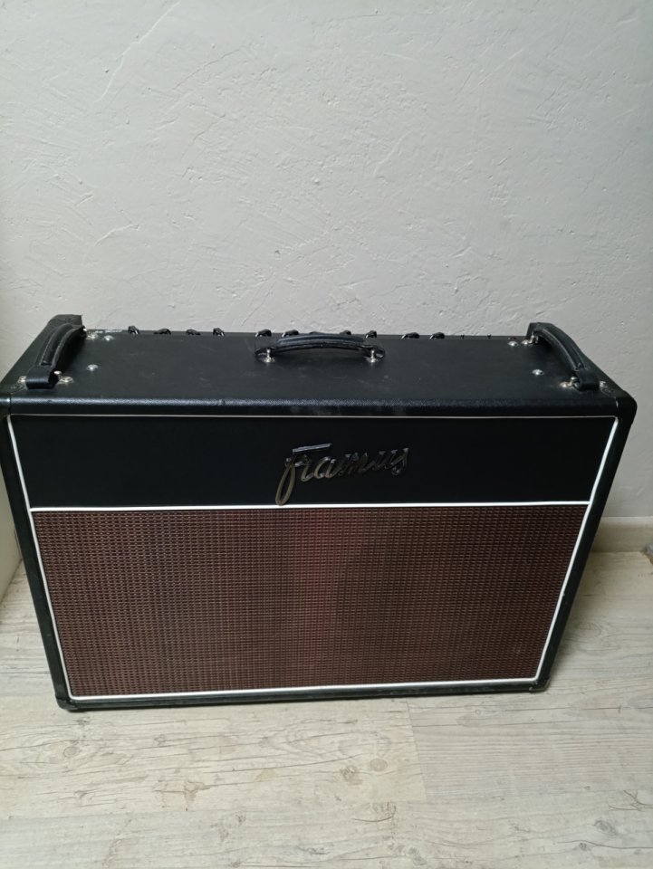Framus Ruby Riot de segunda mano · Foto 1 de 5 · Barcelona · 750 €