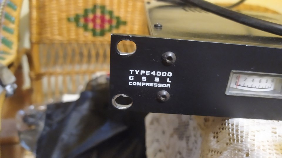 Compressor Type 4000 GSSL (Clone) de segunda mano · Foto 2 de 3 · Madrid · 500 €