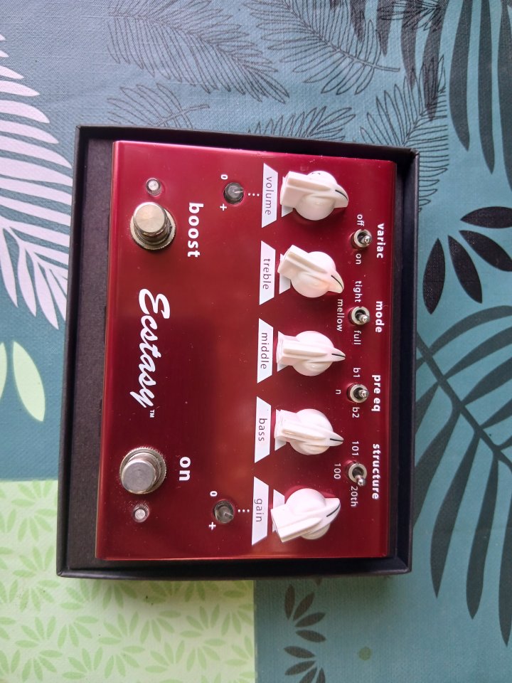 Bogner Ecstasy Red pedal de segunda mano · Foto 1 de 3 · Gipuzkoa · 155 €