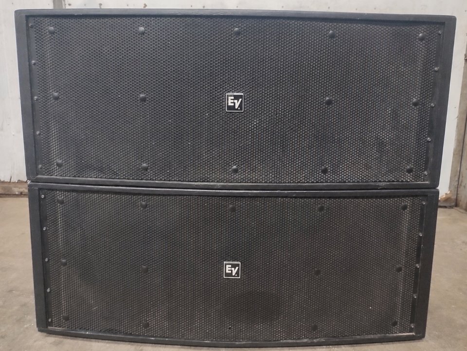 Electro Voice XLC 127 & XSUB de segunda mano · Foto 2 de 3 · Ávila · 30000 €