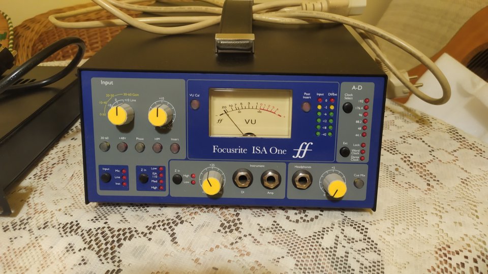 Focusrite ISA One Mic Pre de segunda mano · Foto 4 de 6 · Madrid · 420 €