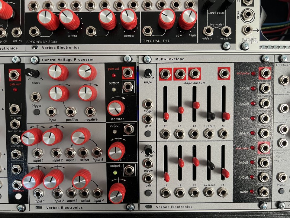 Sistema eurorack Verbos electronics DFAM Xaoc devices de segunda mano · Foto 7 de 10 · Asturias · 6000 €