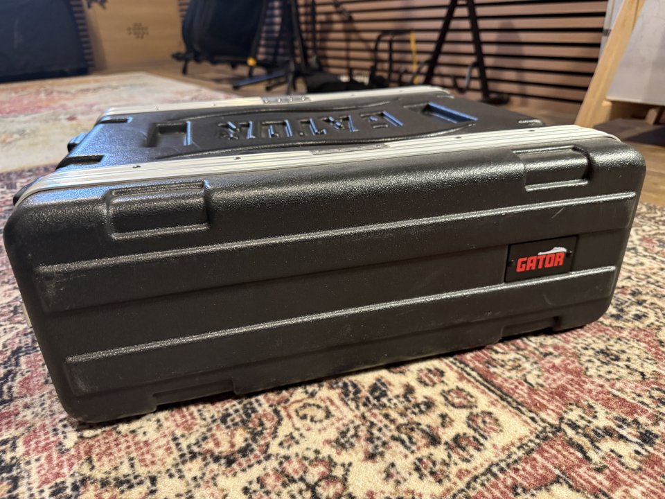 Gator GR-3S de segunda mano · Foto 1 de 3 · Sevilla · 100 €