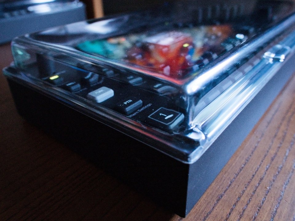 Octatrack mk2 + Decksaver + 2xFlash Cards de segunda mano · Foto 4 de 9 · Zaragoza · 999 €