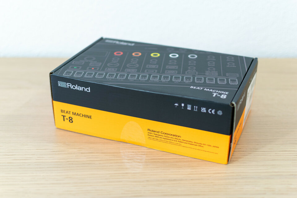 NUEVO! Roland T-8 AIRA Beat Machine
