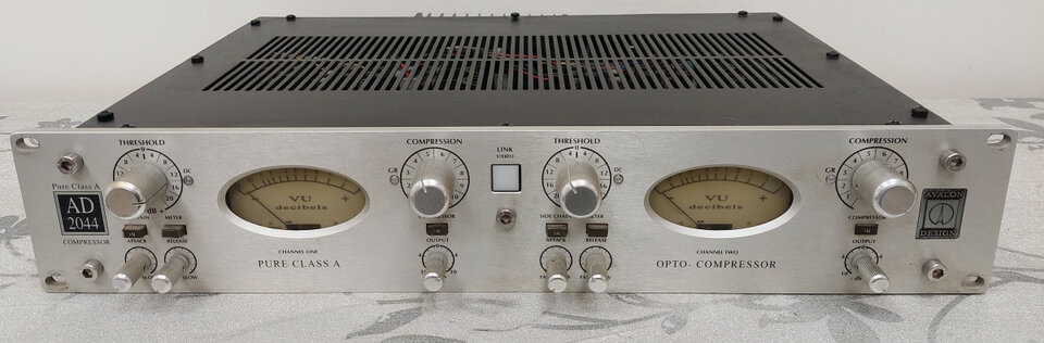 Compresor Avalon AD2044 optocompressor ST