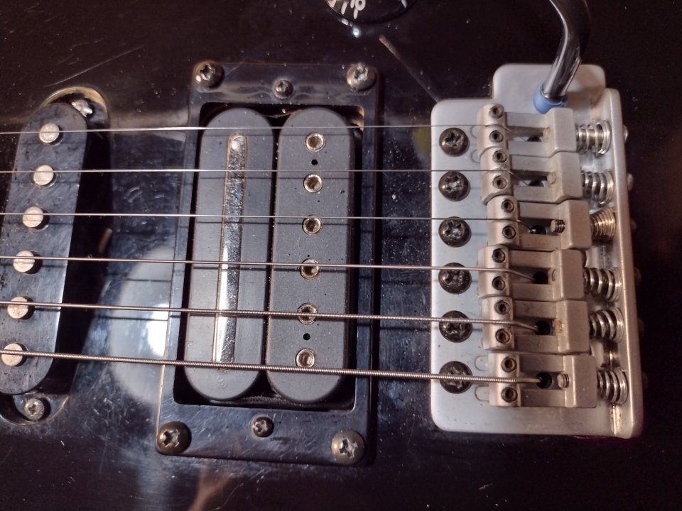 superstrato cambio por guitarra de caja