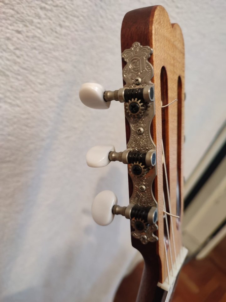 Guitarra Clásica VICENTE SANCHIS