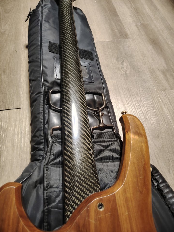 Status Energy 5 Graphite Neck de segunda mano · Foto 5 de 7 · Madrid · 1000 €