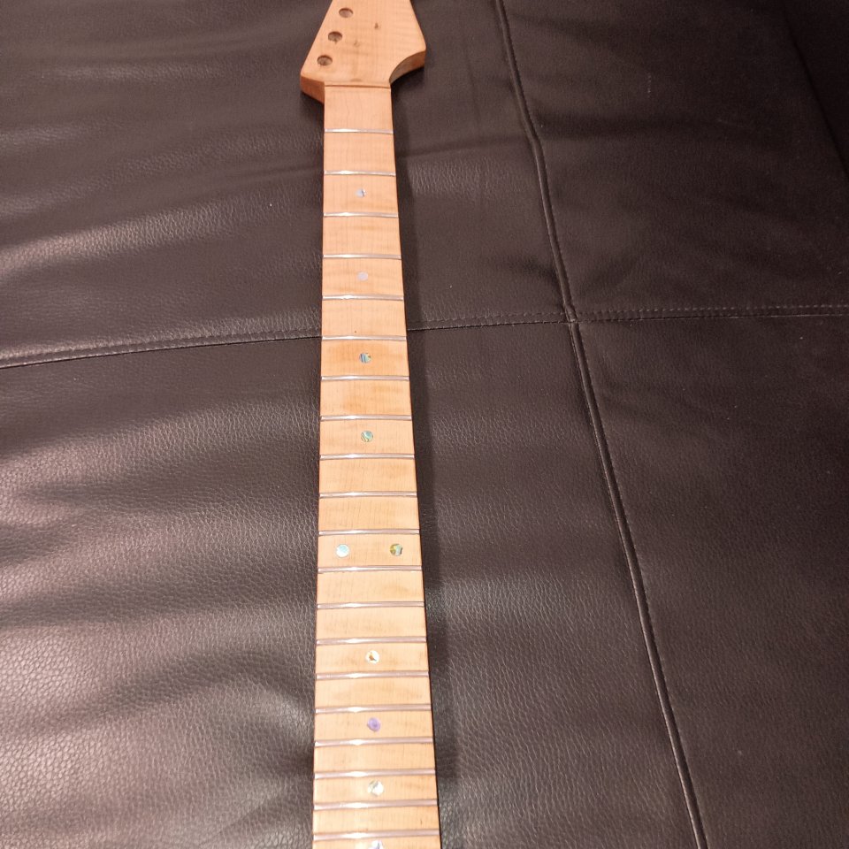 Mástil Stratocaster de segunda mano · Foto 8 de 8 · Málaga · 250 €