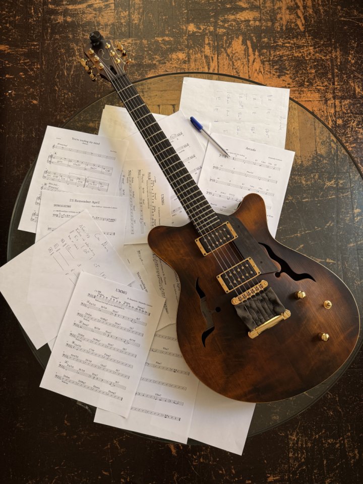 Moffa Lorraine Custom