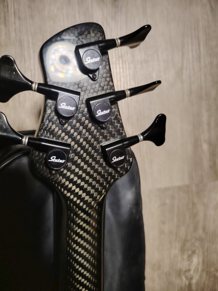 Status Energy 5 Graphite Neck de segunda mano · Foto 6 de 7 · Madrid · 1000 €