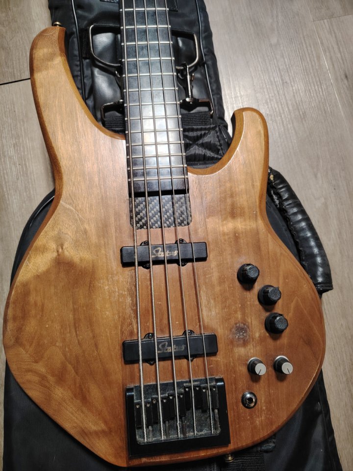 Status Energy 5 Graphite Neck de segunda mano · Foto 7 de 7 · Madrid · 1000 €