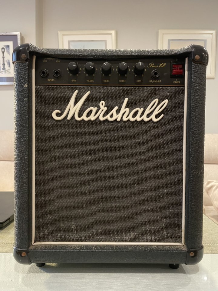Marshall Bass 12 80s DESCATALOGADO