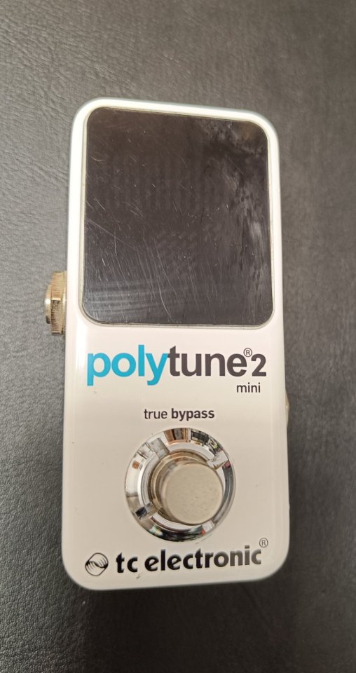 TC Electronic POLYTUNE 2 MINI de segunda mano · Foto 2 de 7 · Zaragoza · 55 €