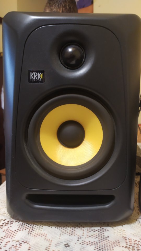 KRK Classic 5 (Monitores Campo Cercano) de segunda mano · Foto 1 de 3 · Madrid · 180 €