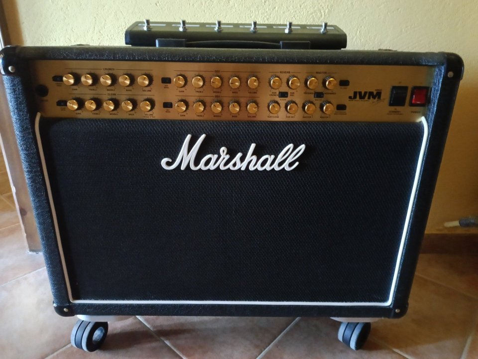 Marshall JVM 410C de segunda mano · Foto 5 de 6 · Girona · 990 €