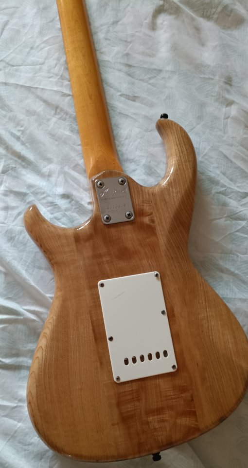 Guitarra Aria Pro II RS series de segunda mano · Foto 7 de 10 · Madrid · 250 €