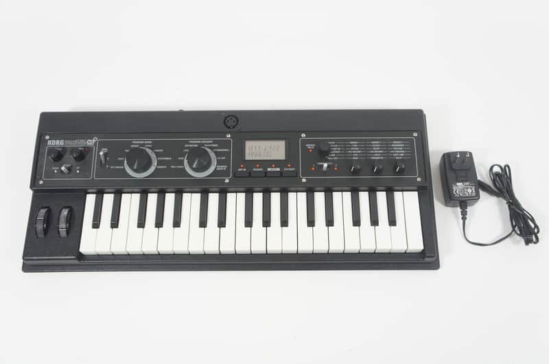 korg microkorg xl de segunda mano · Foto 1 de 3 · Navarra · 240 €