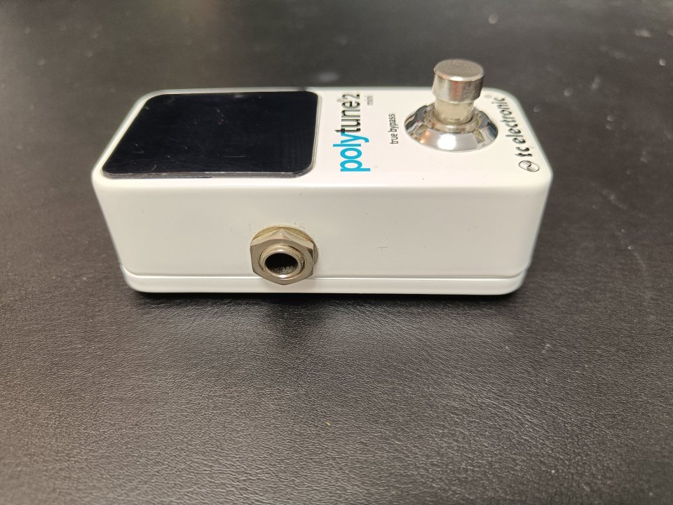 TC Electronic POLYTUNE 2 MINI de segunda mano · Foto 5 de 7 · Zaragoza · 55 €