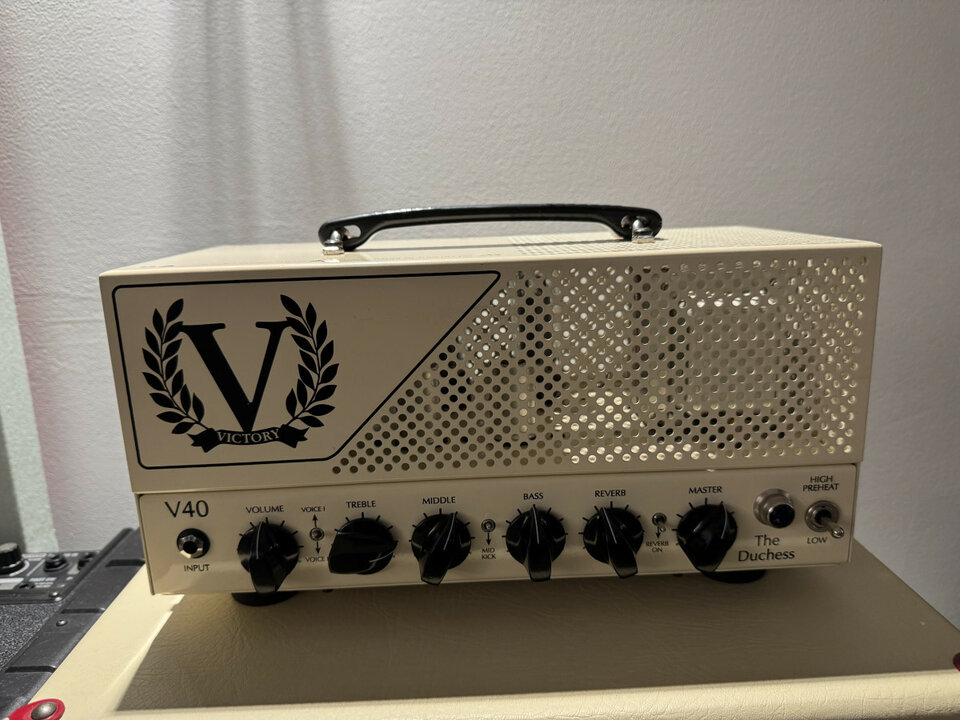 Victory V40 The Duchess