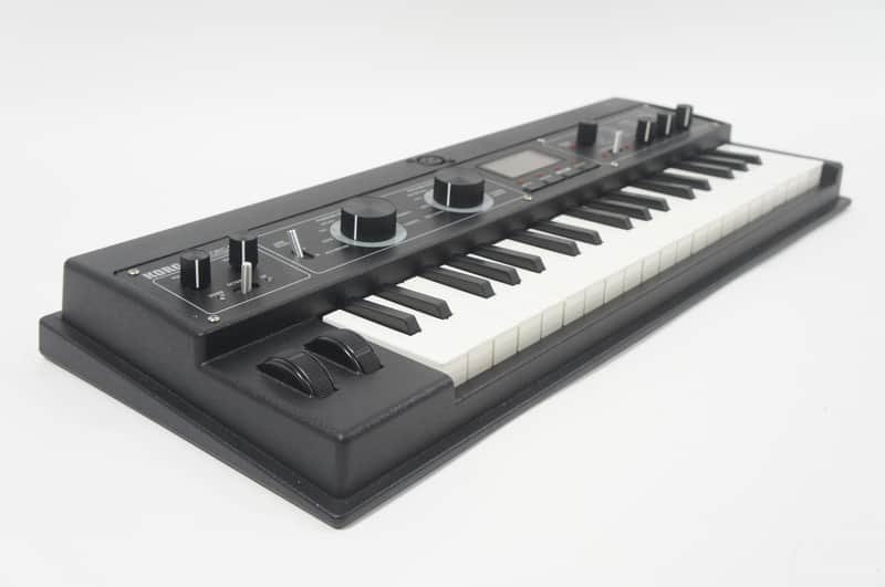 korg microkorg xl de segunda mano · Foto 3 de 3 · Navarra · 240 €