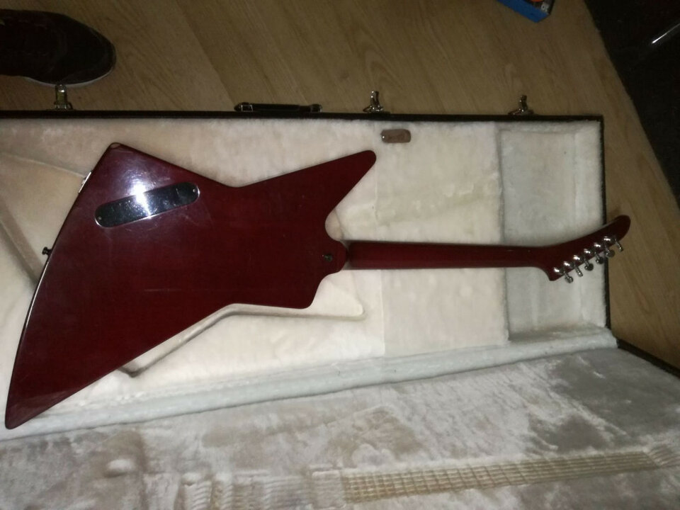 Cambio Gibson Explorer