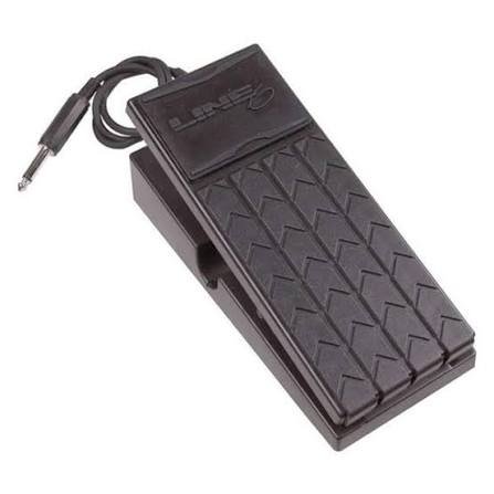 Line 6 Helix LT + Flight case + Pedal Line 6 EX1 de segunda mano · Foto 2 de 3 · Alicante · 450 €