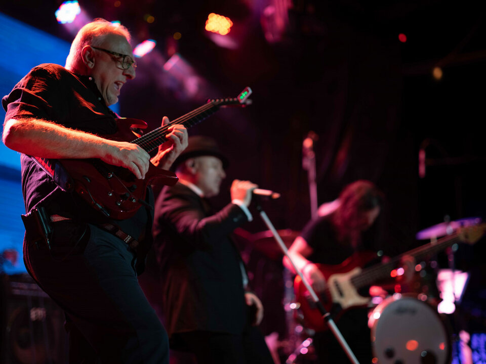 Juan G.de Vals, GUITARRISTA PROFESIONAL, Clases de Guitarra Eléctrica y Clásica, Presenciales y Online . Madrid