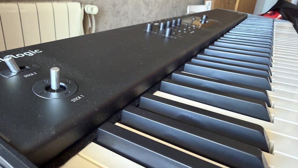 Studiologic SL73 MK2