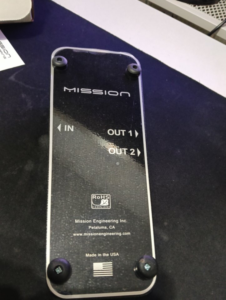 Pedal expression Mission Engineering SP1-RB-BK de segunda mano · Foto 2 de 7 · Barcelona · 120 €