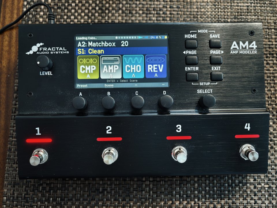Fractal Audio AM4 de segunda mano · Foto 1 de 4 · Madrid · 750 €