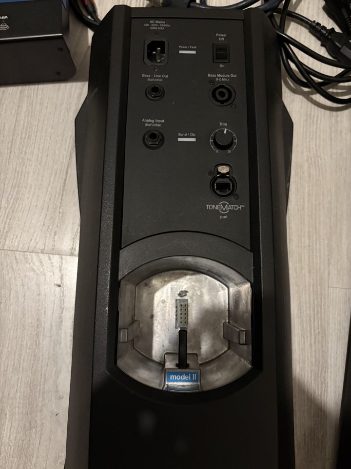 Bose L1 Model 2 + Soundcraft UI12