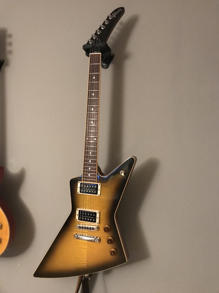 Vendo Gibson Explorer pro “Guitar of the week 4” edición limitada a 400 Ud.