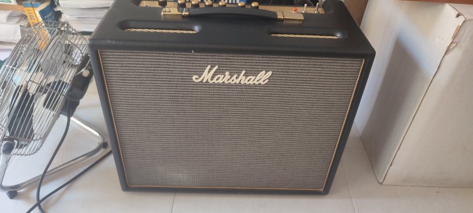 Amplificador Marshall origin 20c de segunda mano · Foto 3 de 4 · Zaragoza · 370 €
