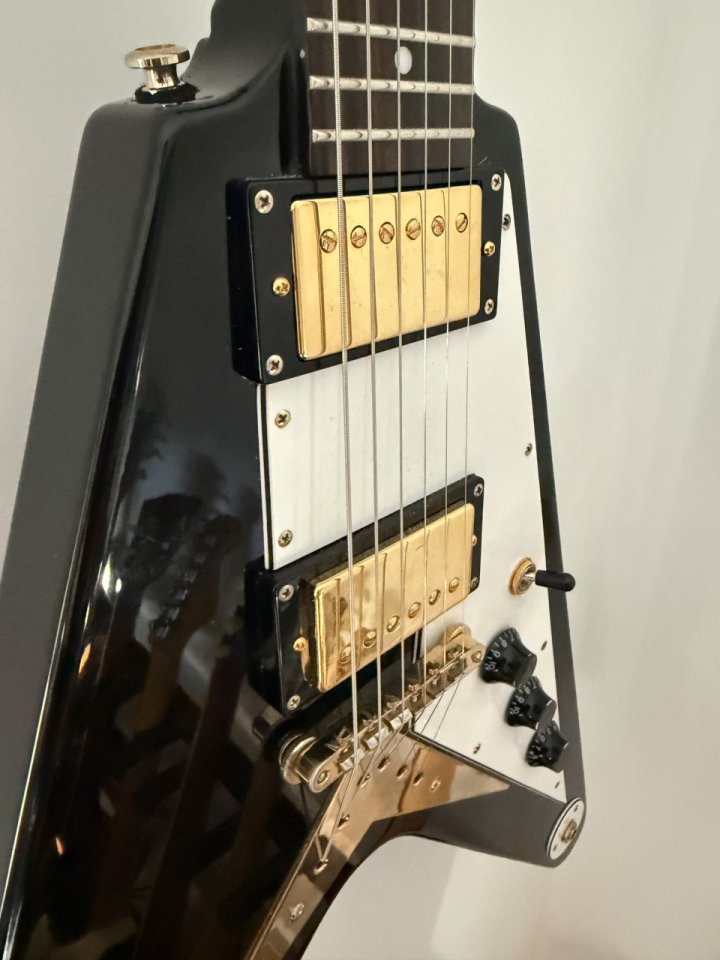 Epiphone '58 Korina Flying V (2010) de segunda mano · Foto 3 de 10 · Madrid · 850 €