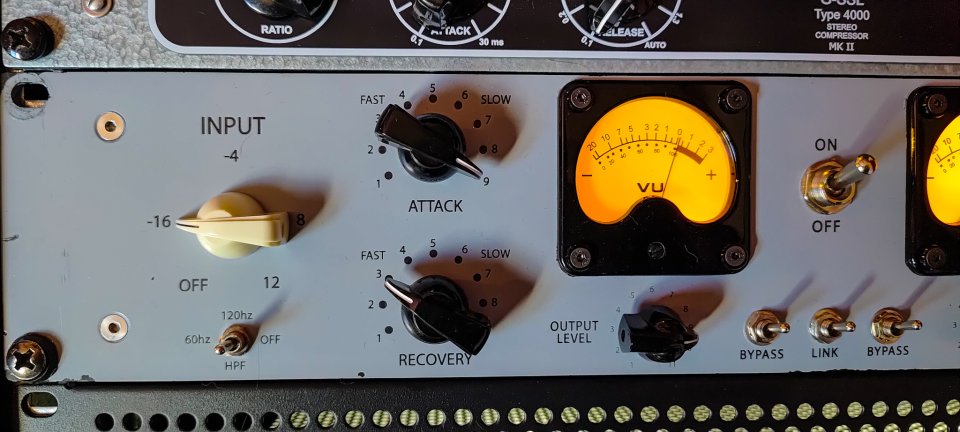 EMI RS124 Compresor estéreo vari mu. El compresor de Abbey Road!