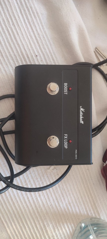 Amplificador Marshall origin 20c de segunda mano · Foto 4 de 4 · Zaragoza · 370 €