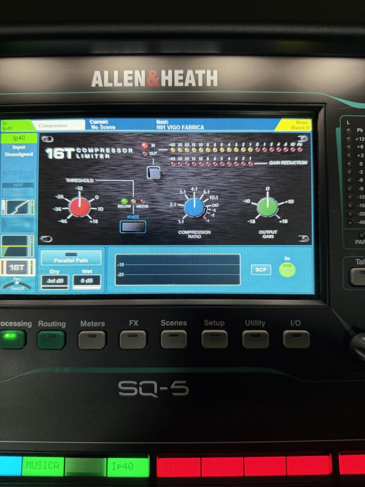 Allen&Heath SQ5 - Con Plugins adicionales de segunda mano · Foto 3 de 10 · Madrid · 2175 €