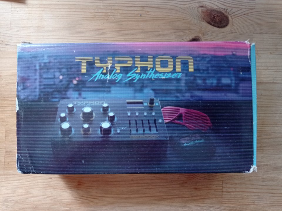 DREADBOX Typhon de segunda mano · Foto 2 de 6 · Madrid · 280 €
