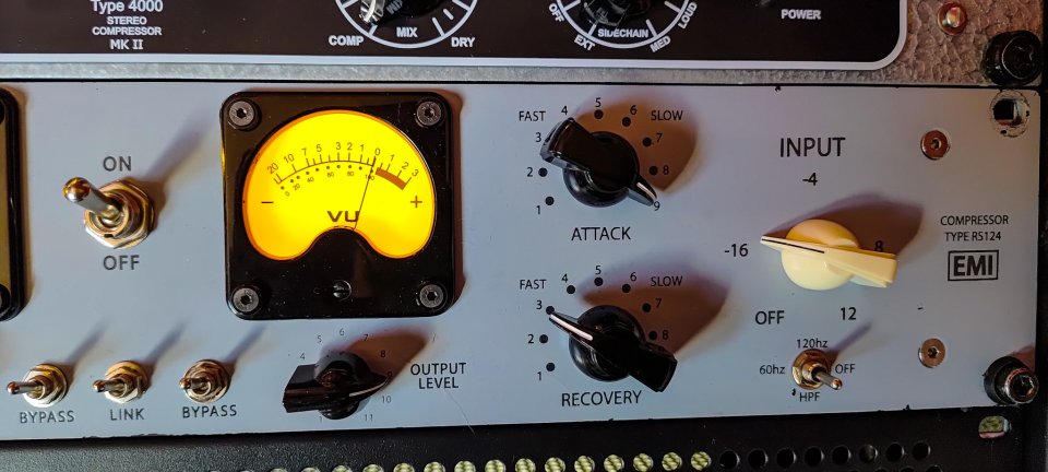 EMI RS124 Compresor estéreo vari mu. El compresor de Abbey Road!