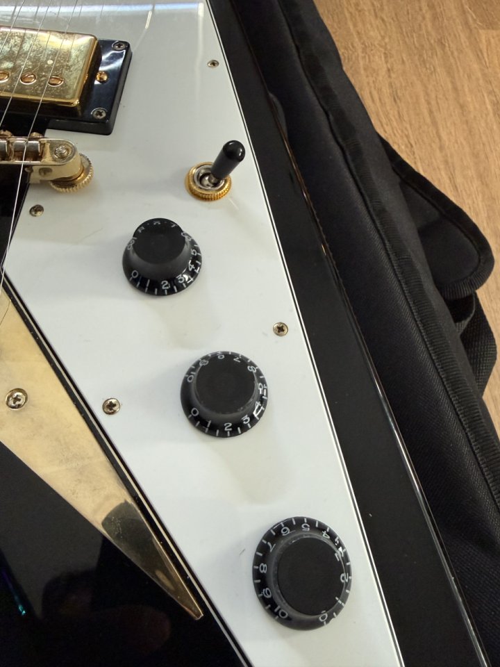 Epiphone '58 Korina Flying V (2010) de segunda mano · Foto 4 de 10 · Madrid · 850 €