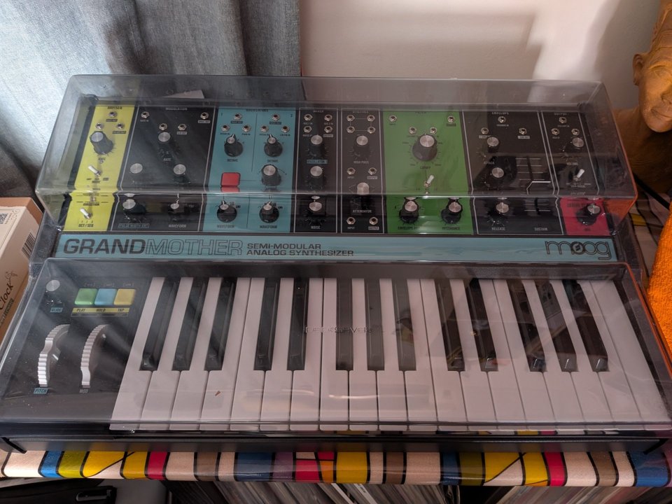 Moog Grandmother